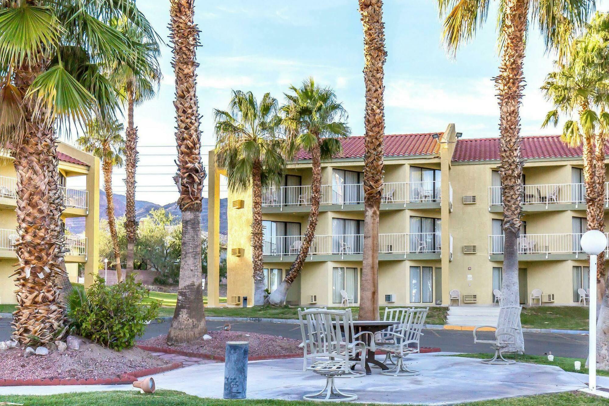 Lake Mead Inn Boulder City Exterior foto